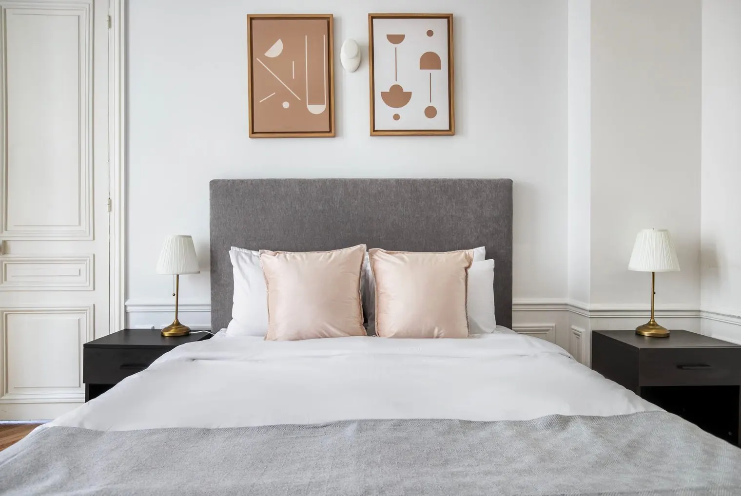 Le Monceau, furnished apartment, Paris 17th: third bedroom